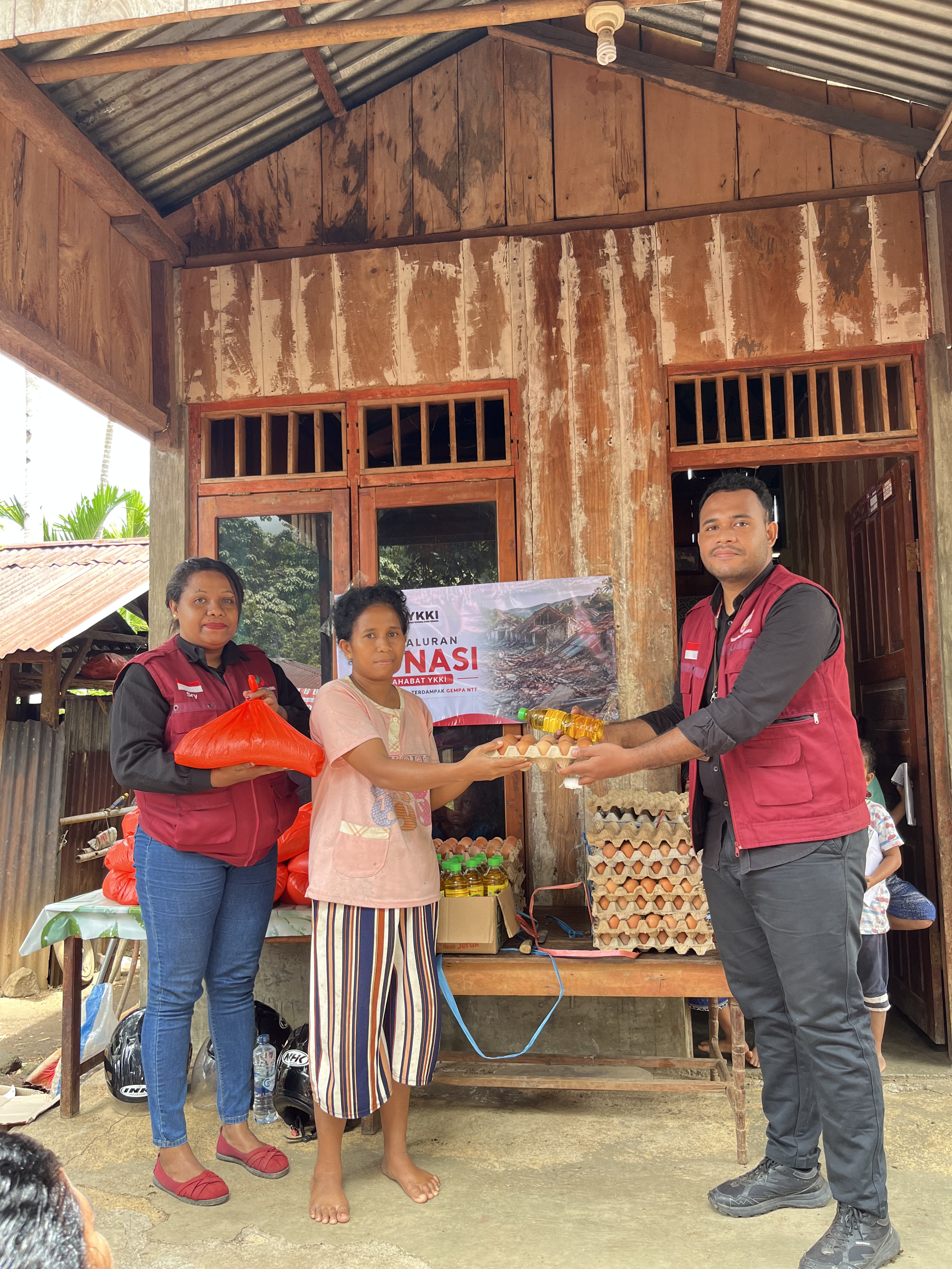 Bantuan Donasi Gempa NTT - Foto 2