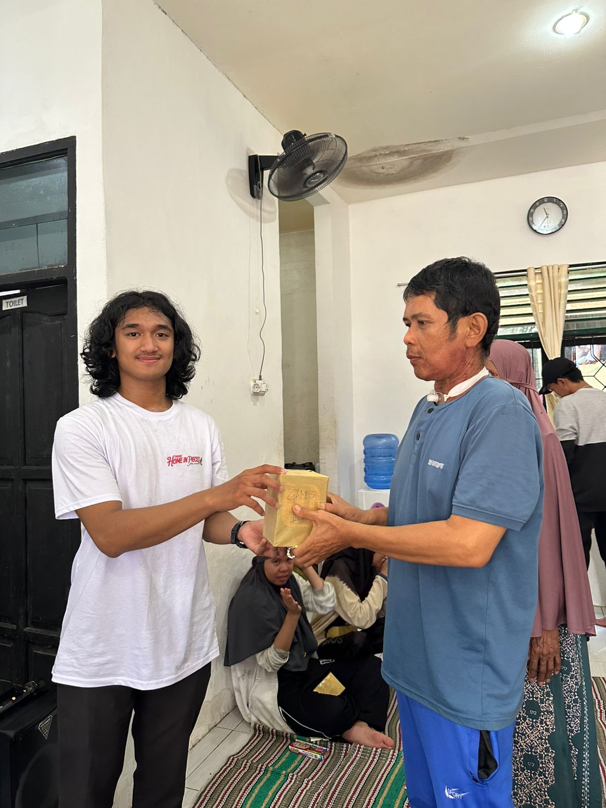 Kunjungan dari berbagai Komunitas, membersamai pasien kanker dengan berbagai kegiatan