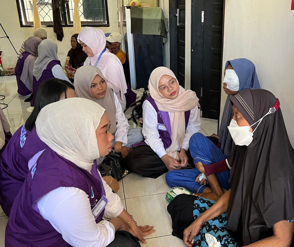 Kunjungan dari berbagai Komunitas, membersamai pasien kanker dengan berbagai kegiatan