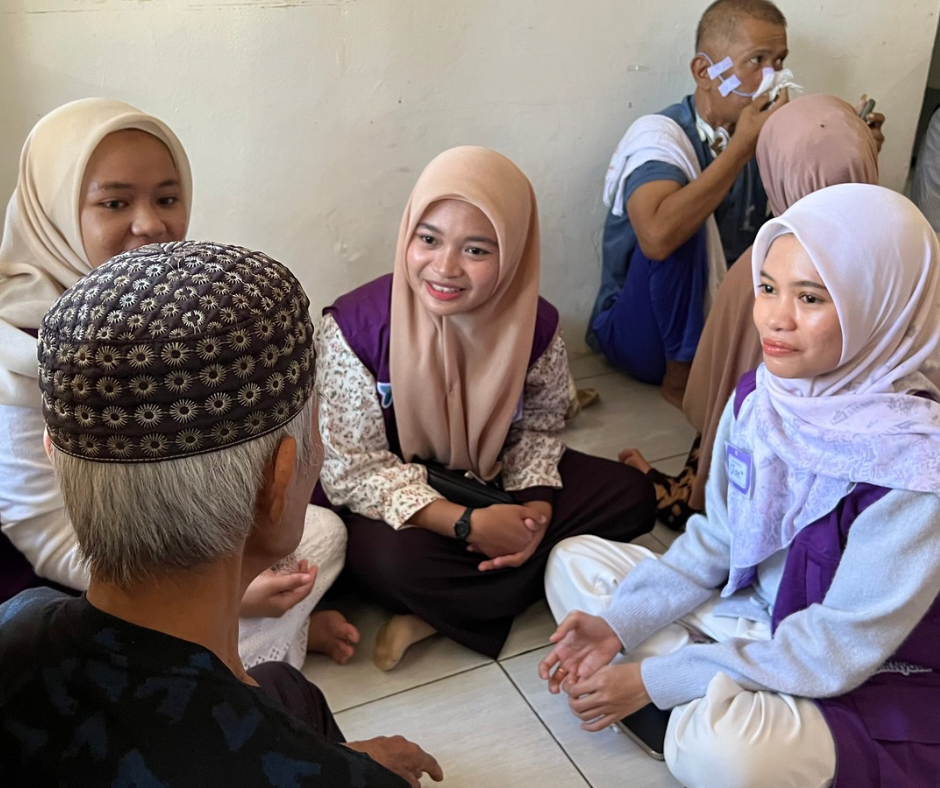 Kunjungan dari berbagai Komunitas, membersamai pasien kanker dengan berbagai kegiatan