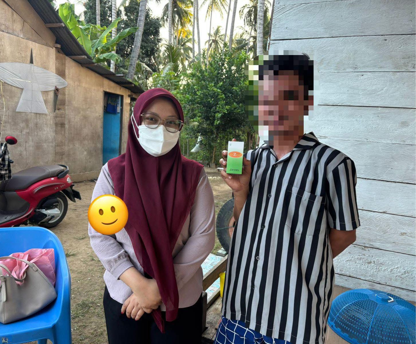 pasien atas nama KL, 26 tahun. asal Pohuwato, Gorontalo. harus berjuang menghadapi tumor di jaringan saraf akibat kelainan genetik. kami hadir memberikan dukungan sebagai terapi pendamping medis dalam proses pengobatannya.