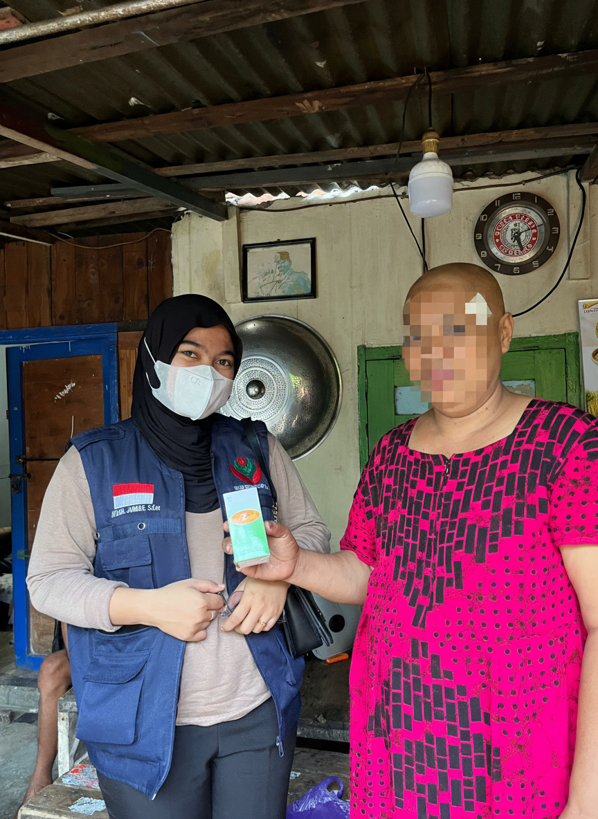 Kunjungan kepada Ibu Da*l*a (48 tahun), pasien kanker payudara yang berdomisili di Makassar.  Melalui program bantuan Arzed gratis, YKKI memberikan dukungan sebagai terapi pendamping medis dalam proses pengobatan yang sedang dijalani.