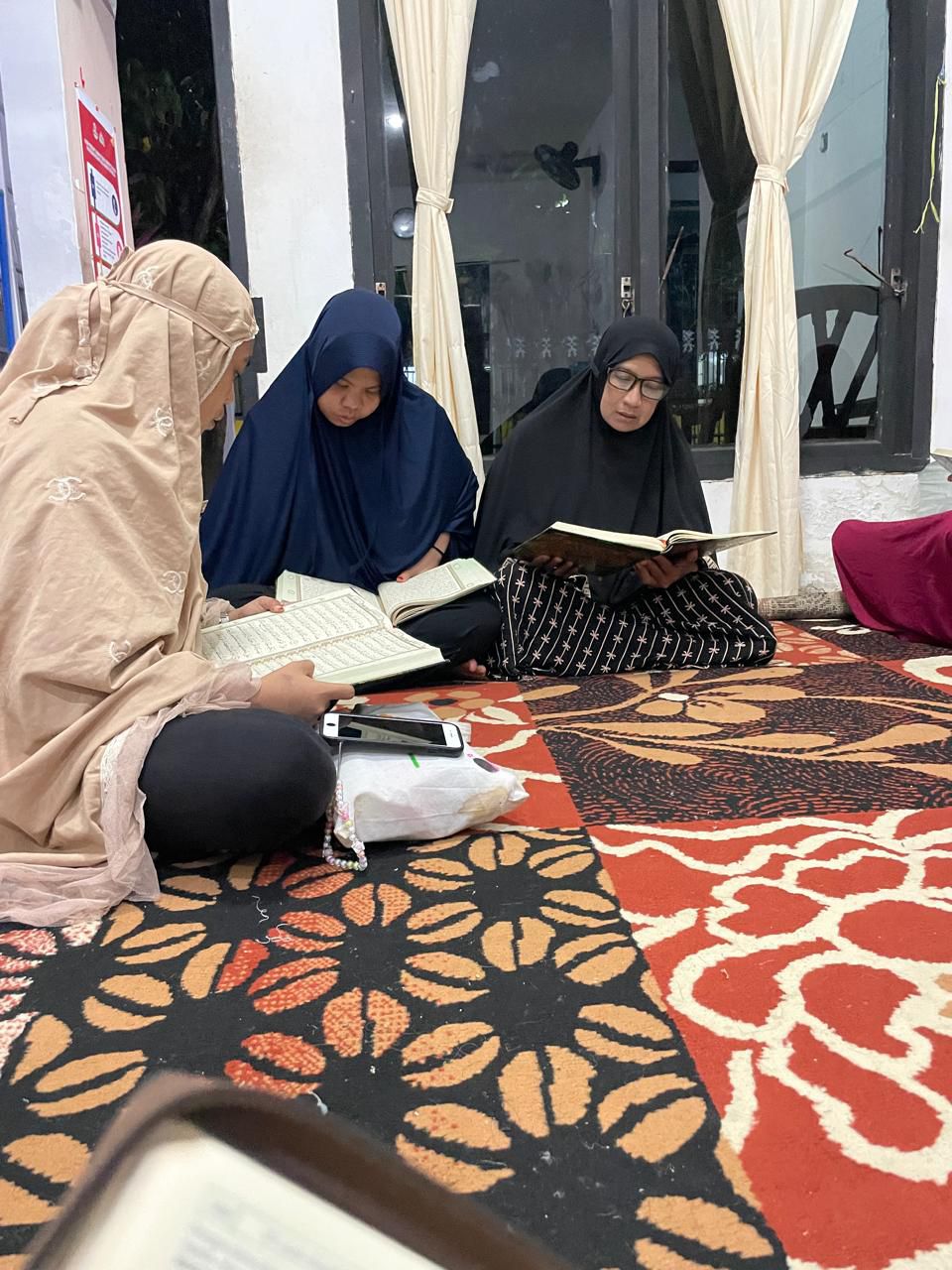 Tadarus Al Quran Tiap Selesai Shalkat Magrib sampai Isya